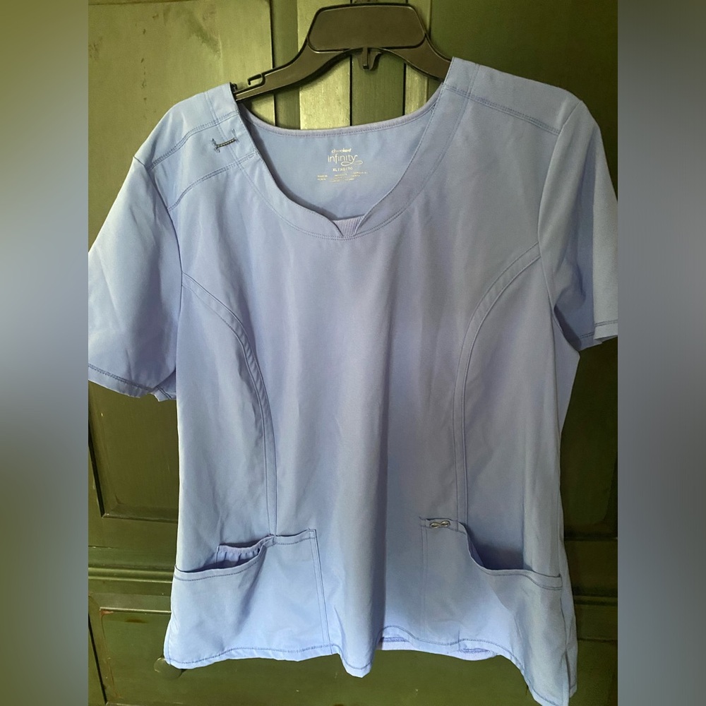 Cherokee infinity scrub top size XL color ceil